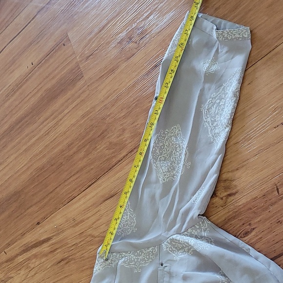 Maurices. M. Gray long sleeve blouse. - Picture 6 of 13